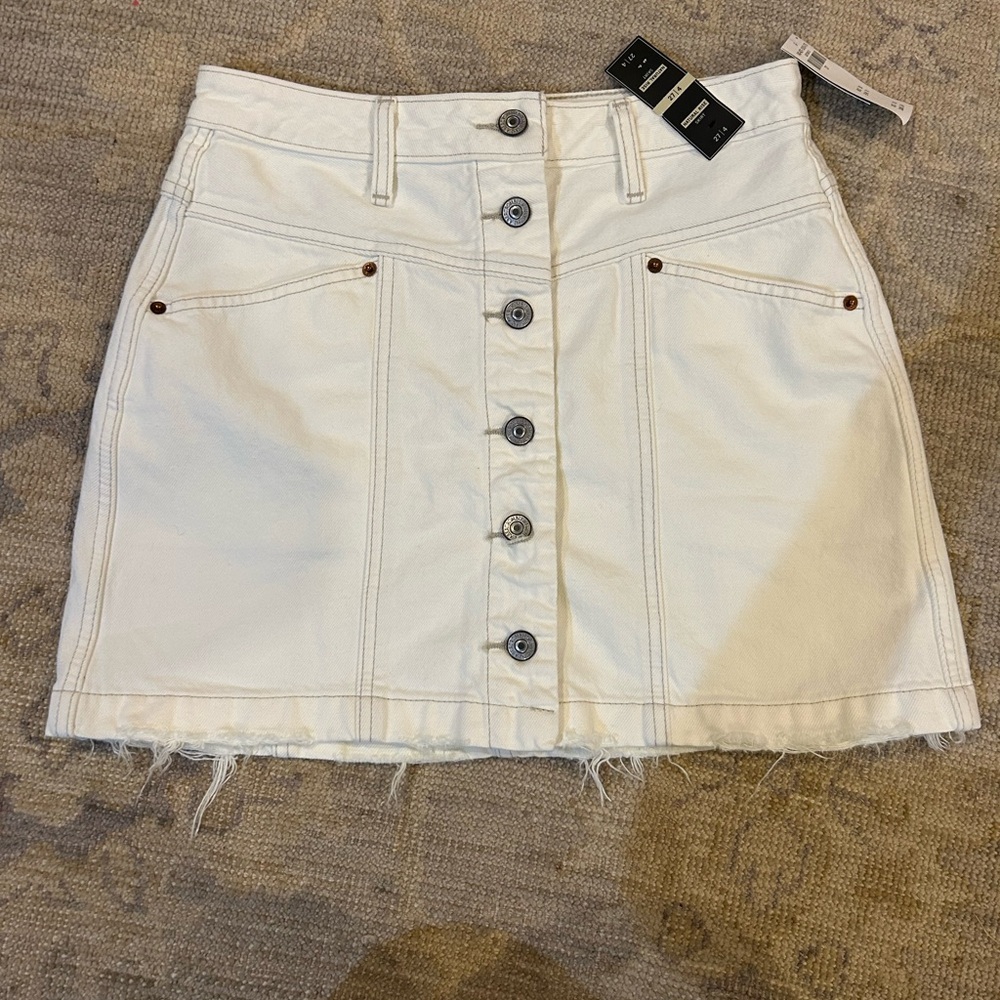 Abercrombie & Fitch Cream A-line Mini Skirt